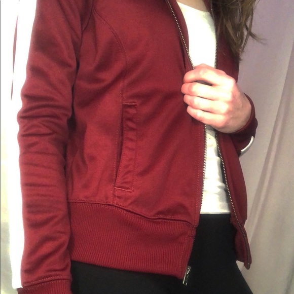 SOLD - Picture 4 of 6